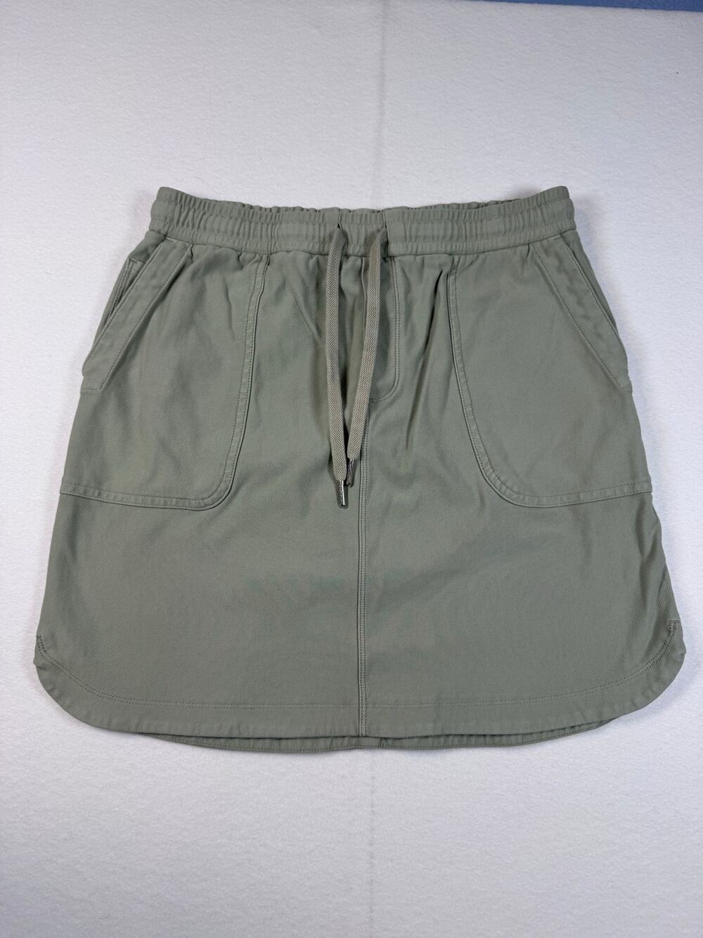 Athleta Women’s S Green Pull On Utility Skirt Drawstring Pockets Casual Hiking